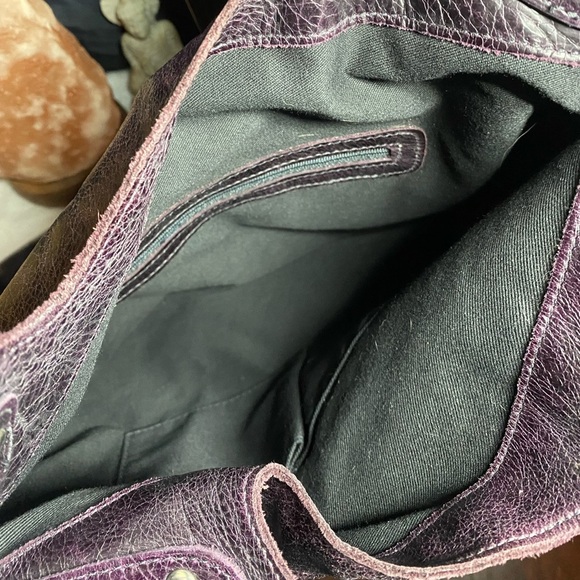 Pietro Alessandro Patent Leather Shoulder Bag -Purple - Picture 5 of 7